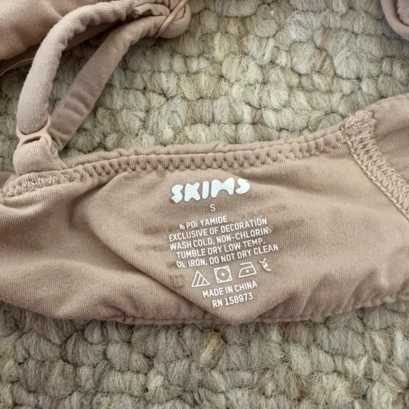 Skims Fits Everybody Twist bralette - Picture 2 of 3